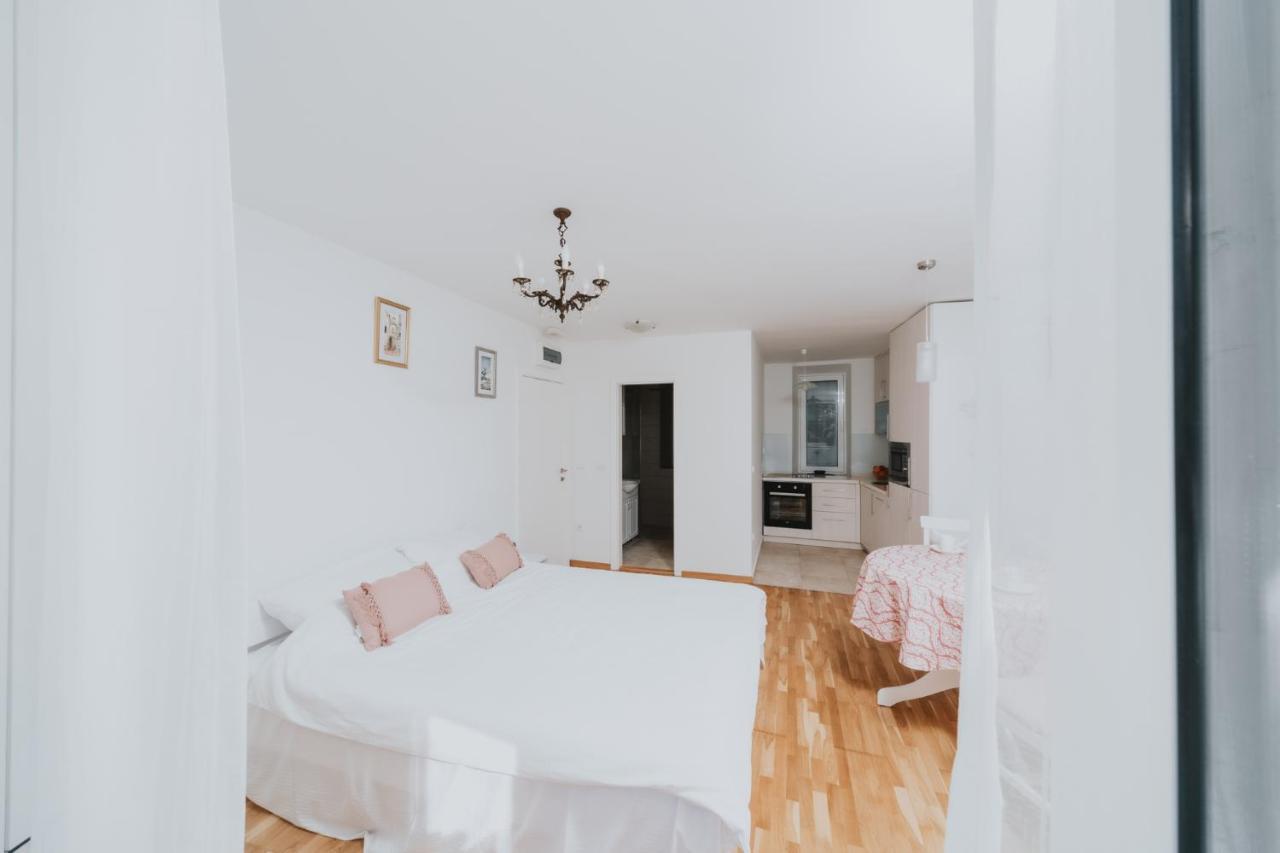 בודווה Apartments Trifunovic Old Town מראה חיצוני תמונה