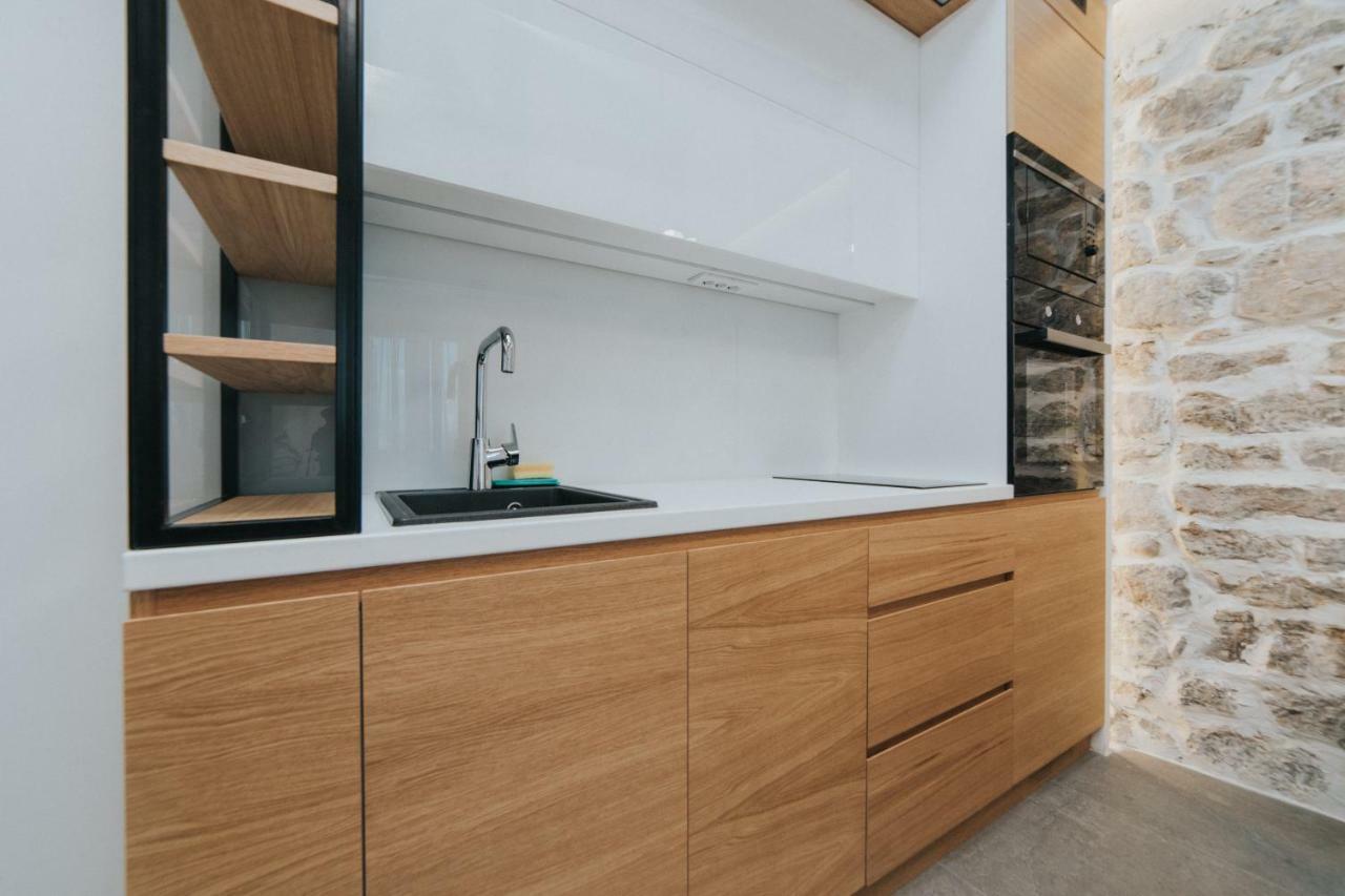 בודווה Apartments Trifunovic Old Town מראה חיצוני תמונה