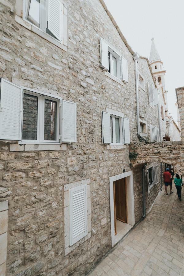 בודווה Apartments Trifunovic Old Town מראה חיצוני תמונה