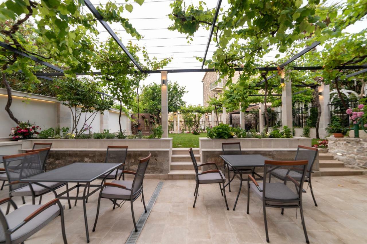 בודווה Apartments Trifunovic Old Town מראה חיצוני תמונה