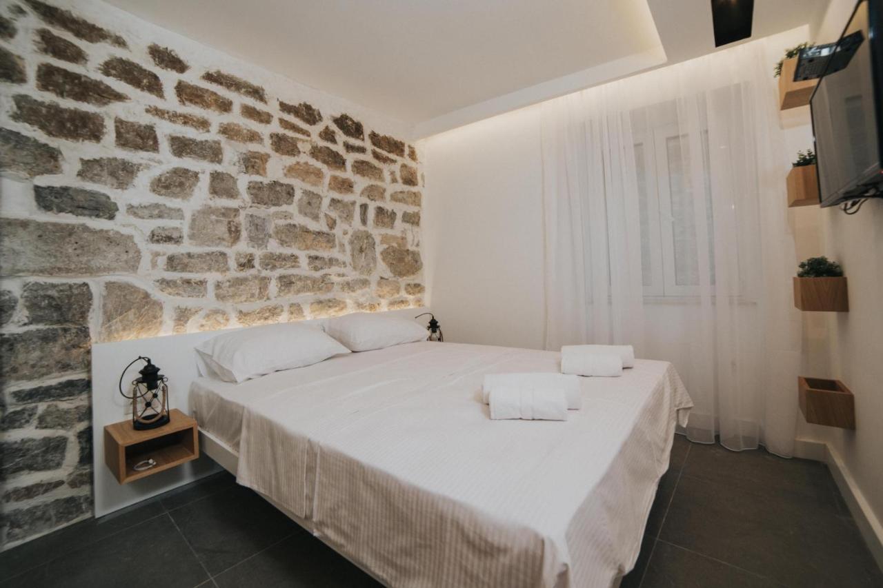 בודווה Apartments Trifunovic Old Town מראה חיצוני תמונה
