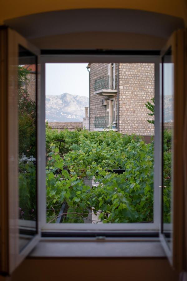 בודווה Apartments Trifunovic Old Town מראה חיצוני תמונה